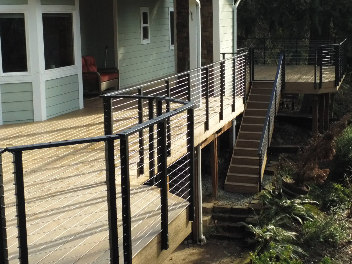 deck covered viewpoint with stairway